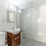 Flirty Flamingo Seaview Appartement